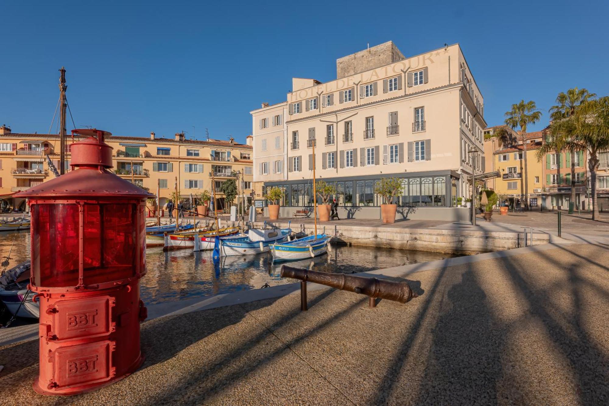 Hotel Restaurant De La Tour Sanary-sur-Mer Exterior foto
